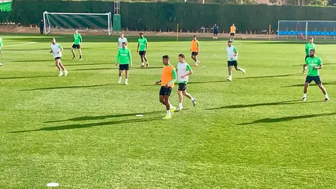 Jesús Hernández, entrenamiento con el Elche CF Jesús Hernández, entrenamiento con el Elche CF