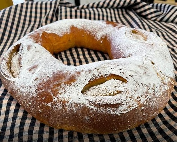 El Tortell de Sant Antoni omple les taules vilanovines El Tortell de Sant Antoni omple les taules vilanovines