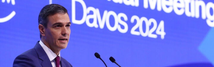 ¿Haría bien Europa en aplicar los consejos económicos de Pedro Sánchez en Davos?