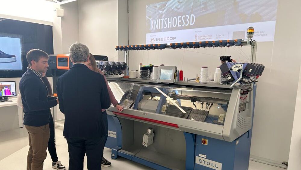 Inescop desarrolla en Elda una metodología para la fabricación de calzado con tecnología ‘knitting’.