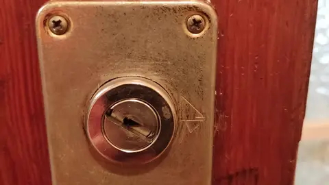 Puerta de una vivienda Robos en viviendas