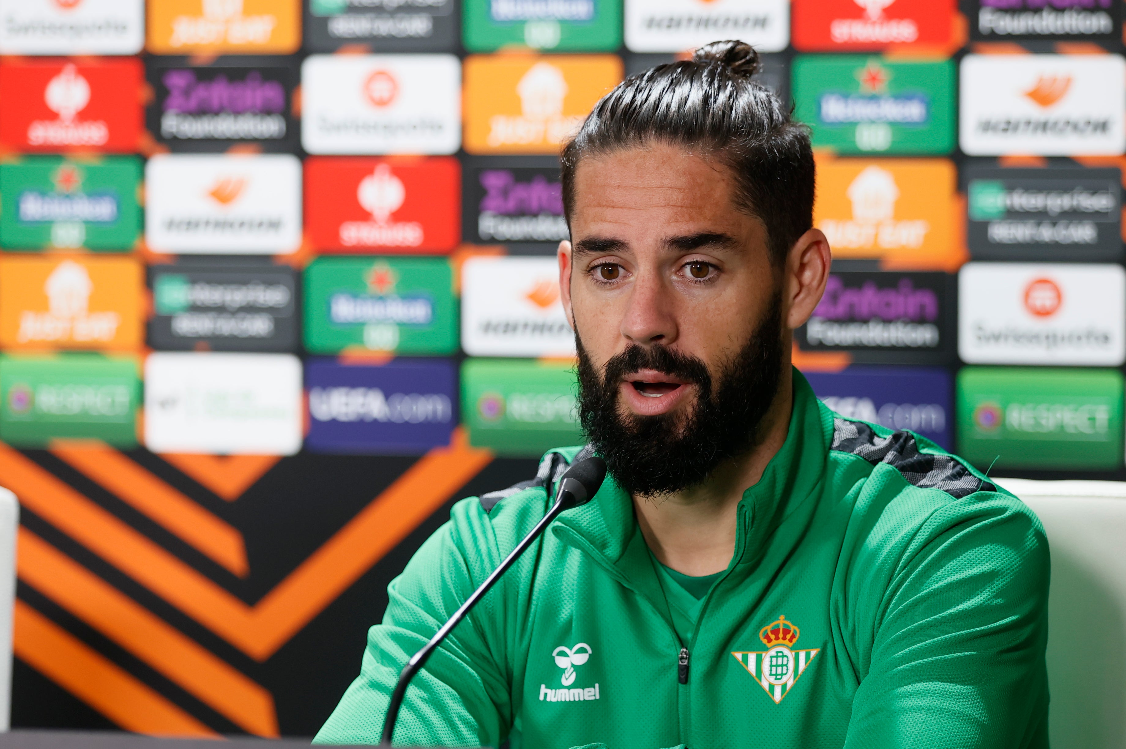 Isco y el Barça: "Van a venir más motivados que nunca" Isco y el Barça: "Van a venir más motivados que nunca"