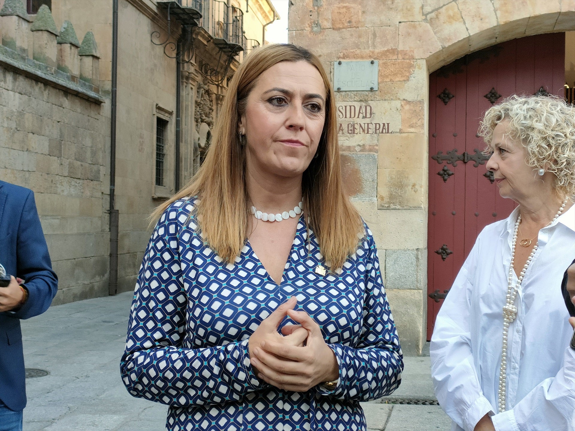 La Directora General de Protección Civil y Emergencias recuerda la importancia de consultar los canales oficiales La Directora General de Protección Civil y Emergencias recuerda la importancia de consultar los canales oficiales