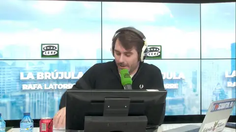 El monólogo de las ocho: "No es normal que entre el prófugo y el juez, un gobierno se ponga de parte del prófugo" El monólogo de las ocho: "No es normal que entre el prófugo y el juez, un gobierno se ponga de parte del prófugo"