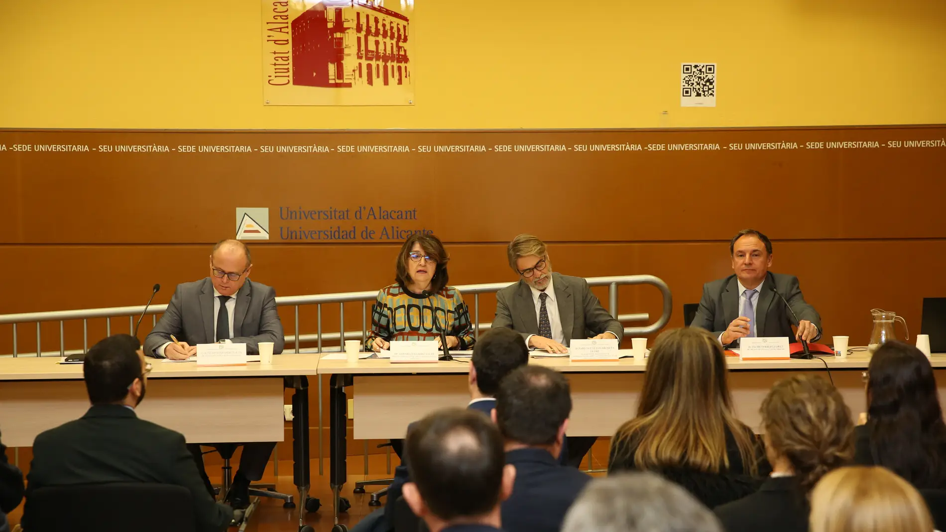 La rectora, Amparo Navarro, en la presentación de la candidatura de la UA como sede de la Academia Diplomática Europea