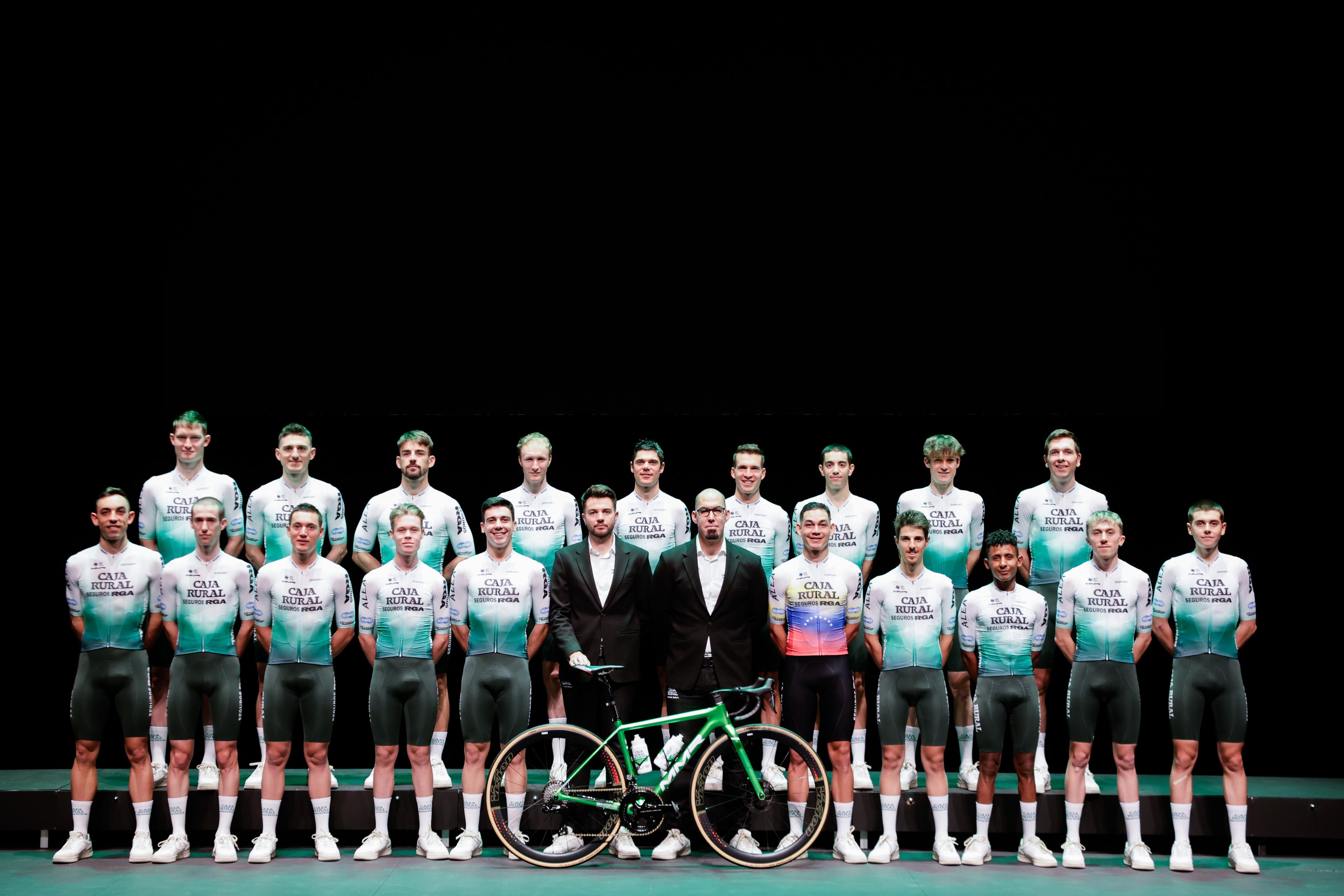 Rubén Martínez: "Adaptamos el calendario a la normativa de puntos UCI" Rubén Martínez: "Adaptamos el calendario a la normativa de puntos UCI"