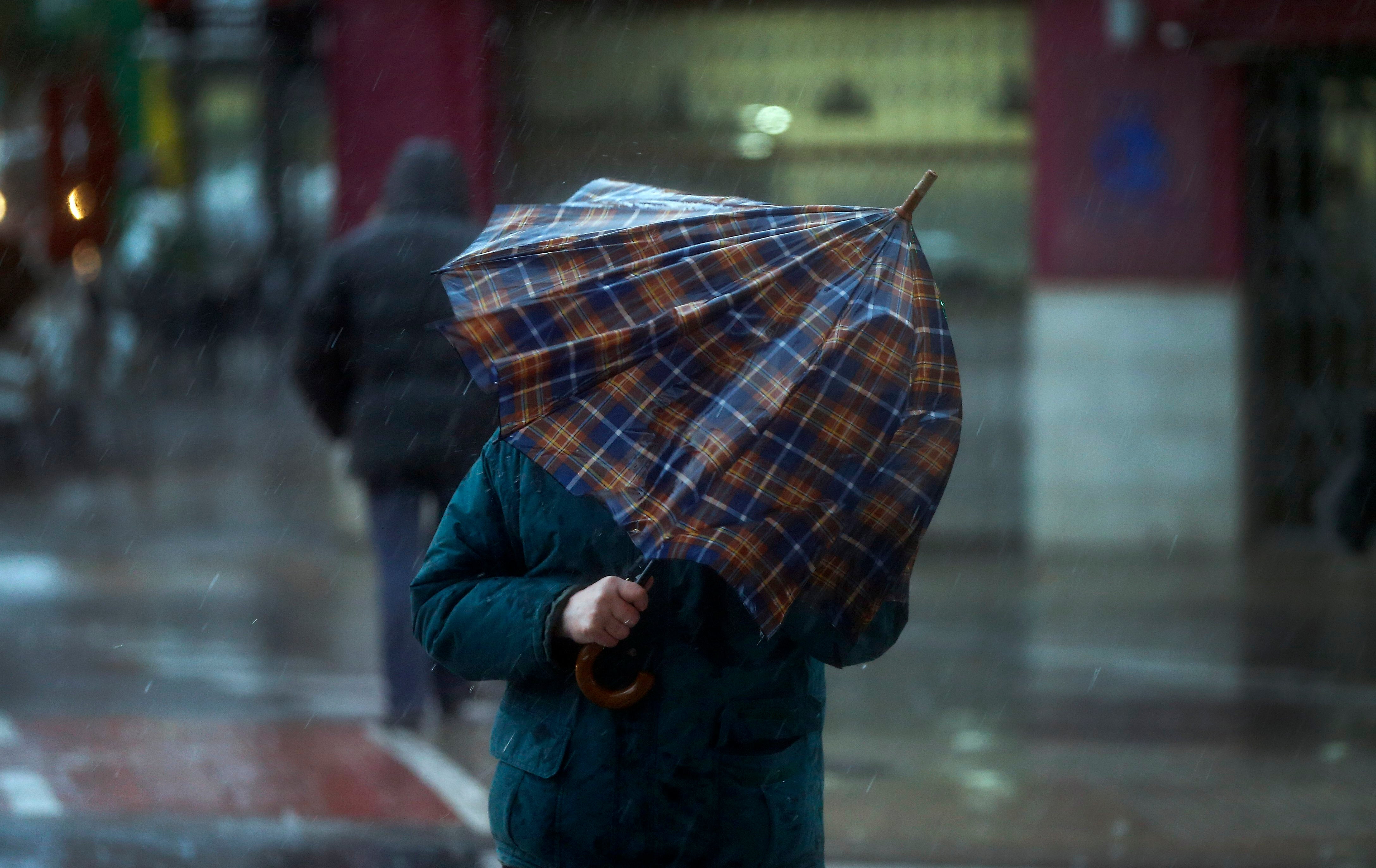Cambio de tercio para el fin de semana en Valencia: descenso térmico, heladas al interior y lluvias Cambio de tercio para el fin de semana en Valencia: descenso térmico, heladas al interior y lluvias