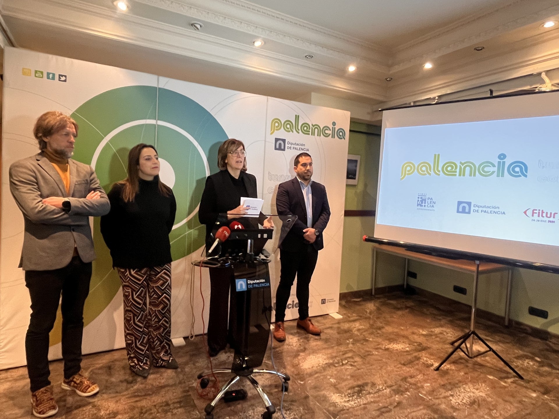 Sitios Cluniacenses y "la ciudad Modernista" protagonizan la oferta de Palencia Turismo en Fitur Sitios Cluniacenses y "la ciudad Modernista" protagonizan la oferta de Palencia Turismo en Fitur