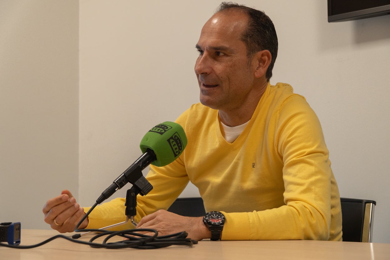 César Ramírez: "Medicina solo hay una, la bien hecha" César Ramírez: "Medicina solo hay una, la bien hecha"