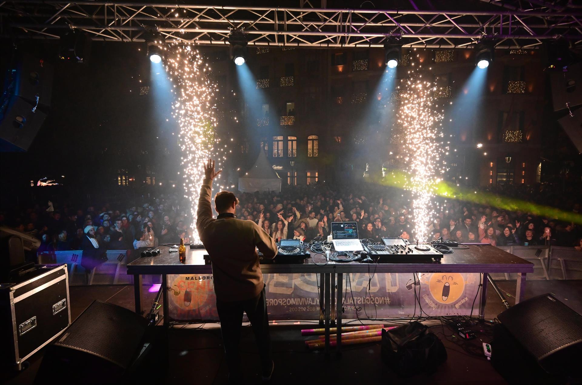 Las fiestas de Sant Sebastià de Palma terminan con la lluvia como protagonista y un "tardeo" masivo Las fiestas de Sant Sebastià de Palma terminan con la lluvia como protagonista y un "tardeo" masivo