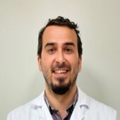Dr. Álvaro García: «Cada vez acuden pacientes más jóvenes a las revisiones urológicas»