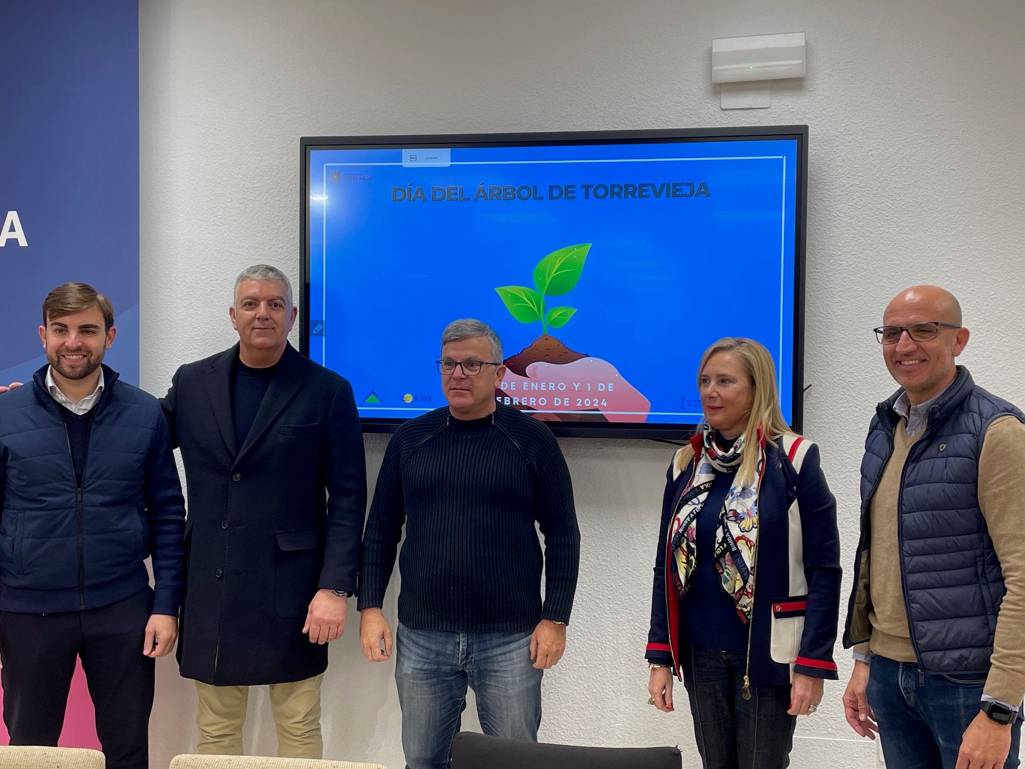 Torrevieja presenta las actividades con motivo del "Día del árbol" 2024 Torrevieja presenta las actividades con motivo del "Día del árbol" 2024