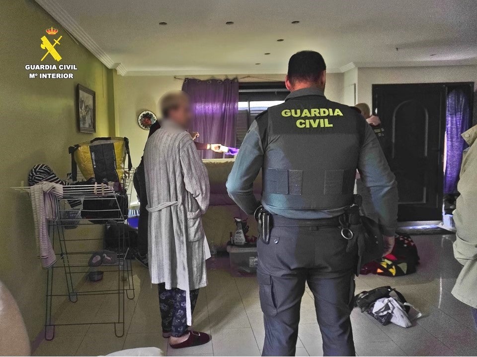 Tres detenidos en Pedreguer por robos en colegios, establecimientos públicos y viviendas Tres detenidos en Pedreguer por robos en colegios, establecimientos públicos y viviendas
