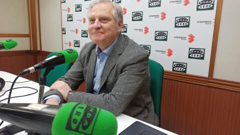 Francisco Cañizares en los estudios de Onda Cero Ciudad Real