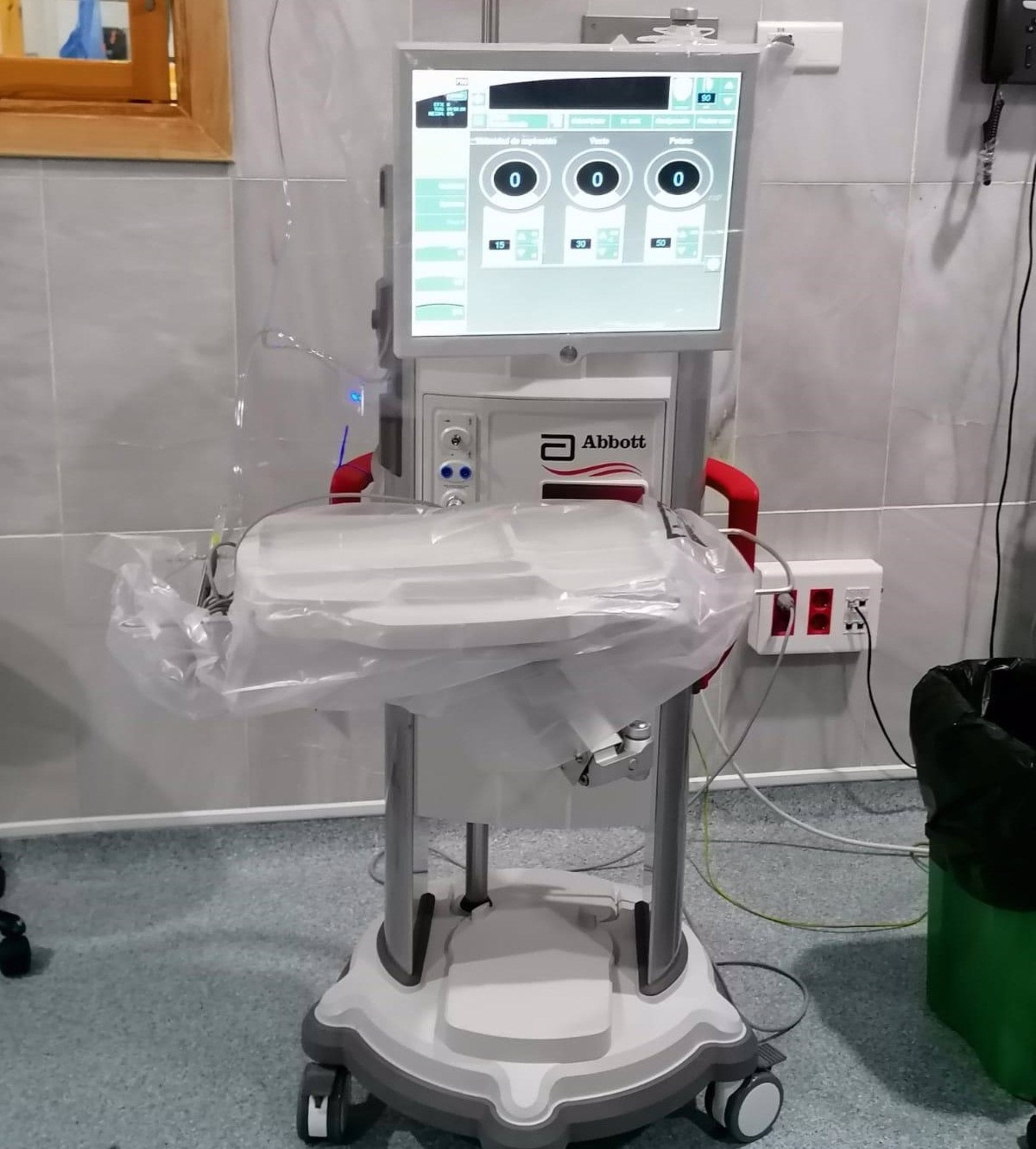Cuatro años después, el Hospital de Zafra reanuda las operaciones de cataratas Cuatro años después, el Hospital de Zafra reanuda las operaciones de cataratas