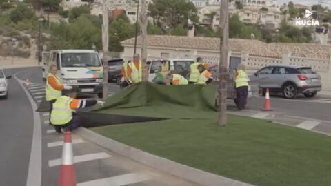 Obras en el acceso a la urbanizaci&oacute;n Montecasino de La Nuc&iacute;a