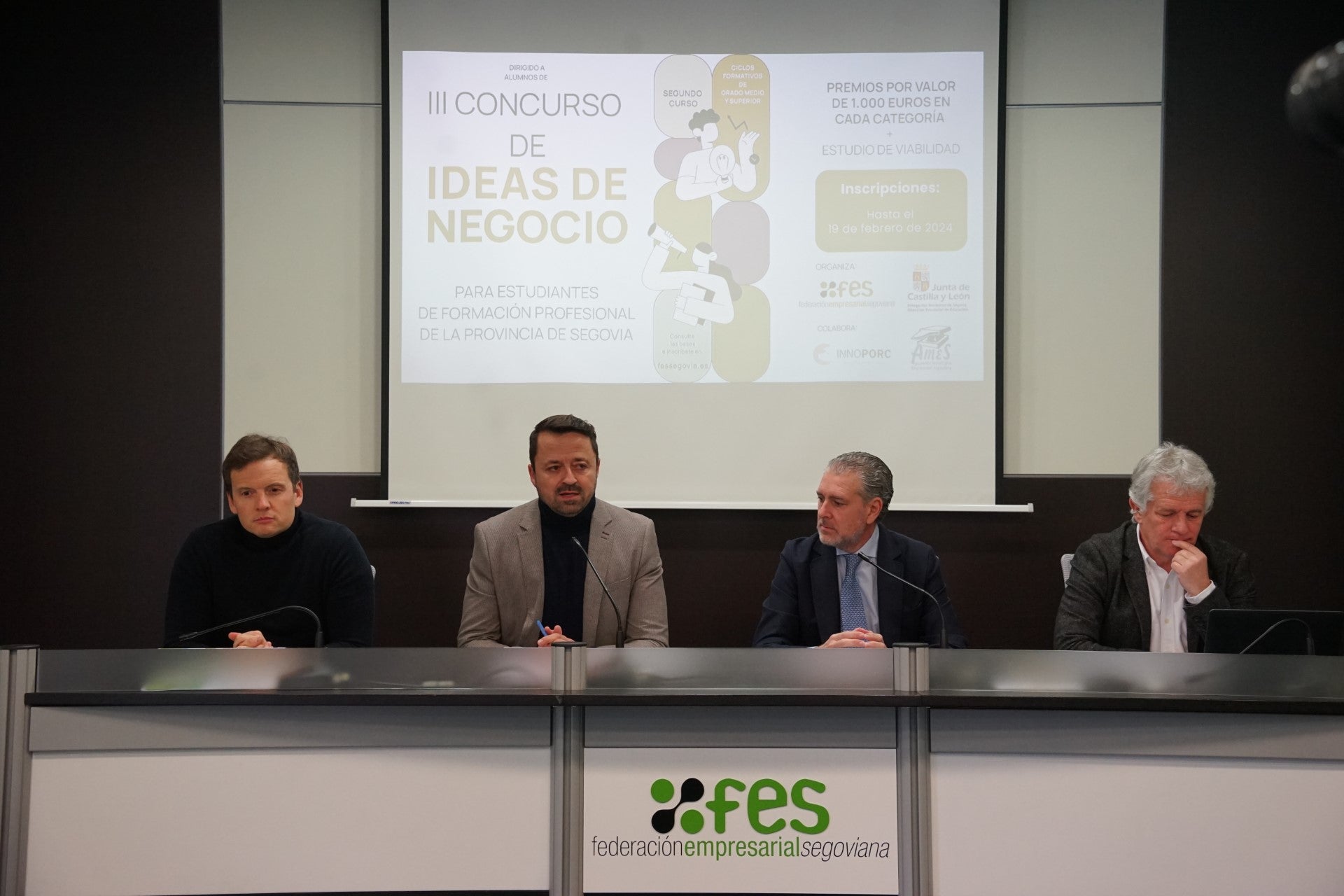 FES y Cámara de Comercio reclaman la eliminación de los peajes a Madrid FES y Cámara de Comercio reclaman la eliminación de los peajes a Madrid