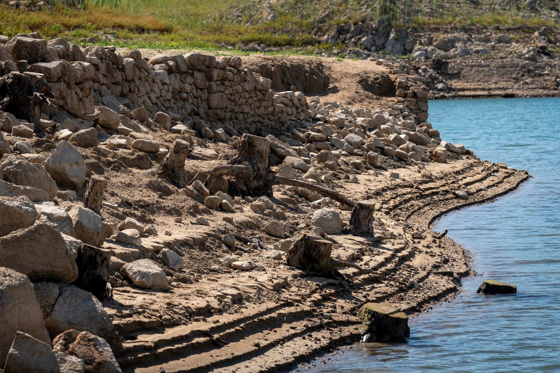 Los embalses de Cataluña y Mediterráneo siguen en déficit histórico a pesar de las lluvias Los embalses de Cataluña y Mediterráneo siguen en déficit histórico a pesar de las lluvias