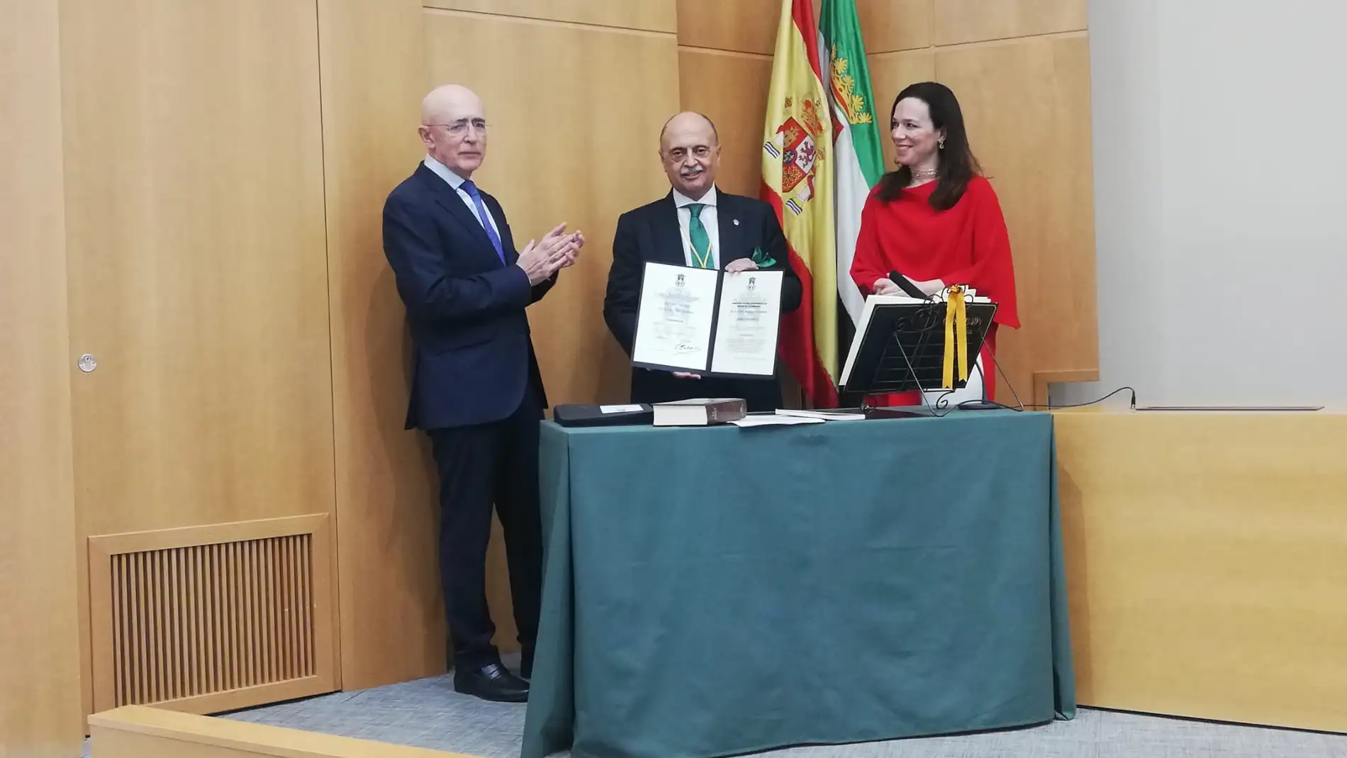 Pedro Hidalgo, asume la presidencia rotatoria del Consejo de Colegios Profesionales de Médicos de Extremadura