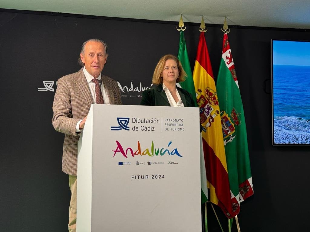 Chiclana despliega en FITUR sus encantos como 'paraíso trimilenario' Chiclana despliega en FITUR sus encantos como 'paraíso trimilenario'