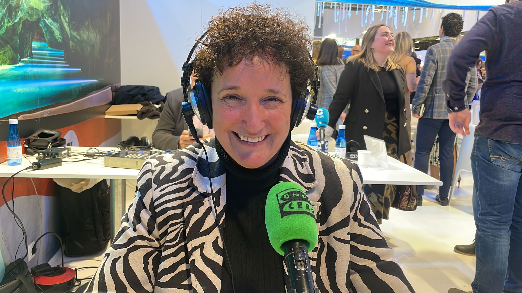 Onda llena de luz y color su Castillo con una iluminanción sostenible Onda llena de luz y color su Castillo con una iluminanción sostenible