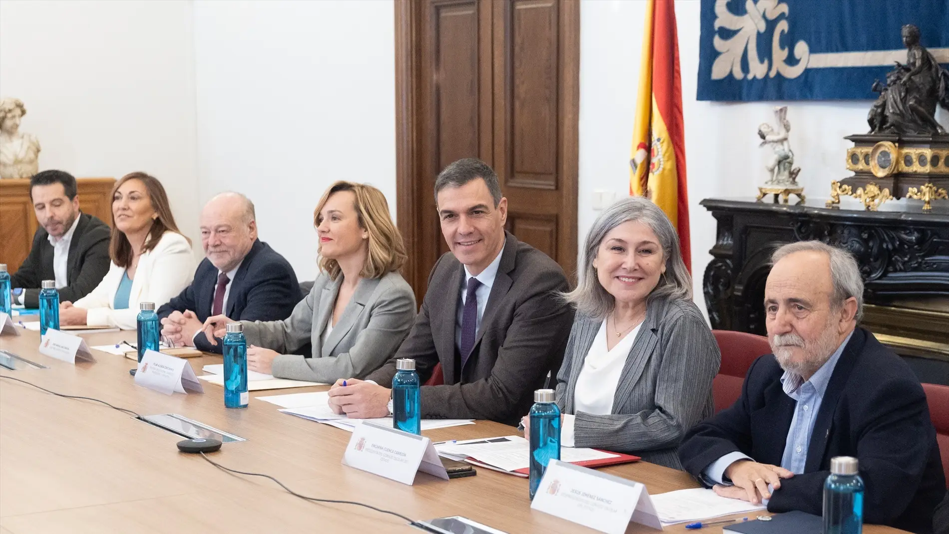 Reunión con el Consejo Escolar del Estado presidida por Pedro Sánchez y Pilar Alegría.