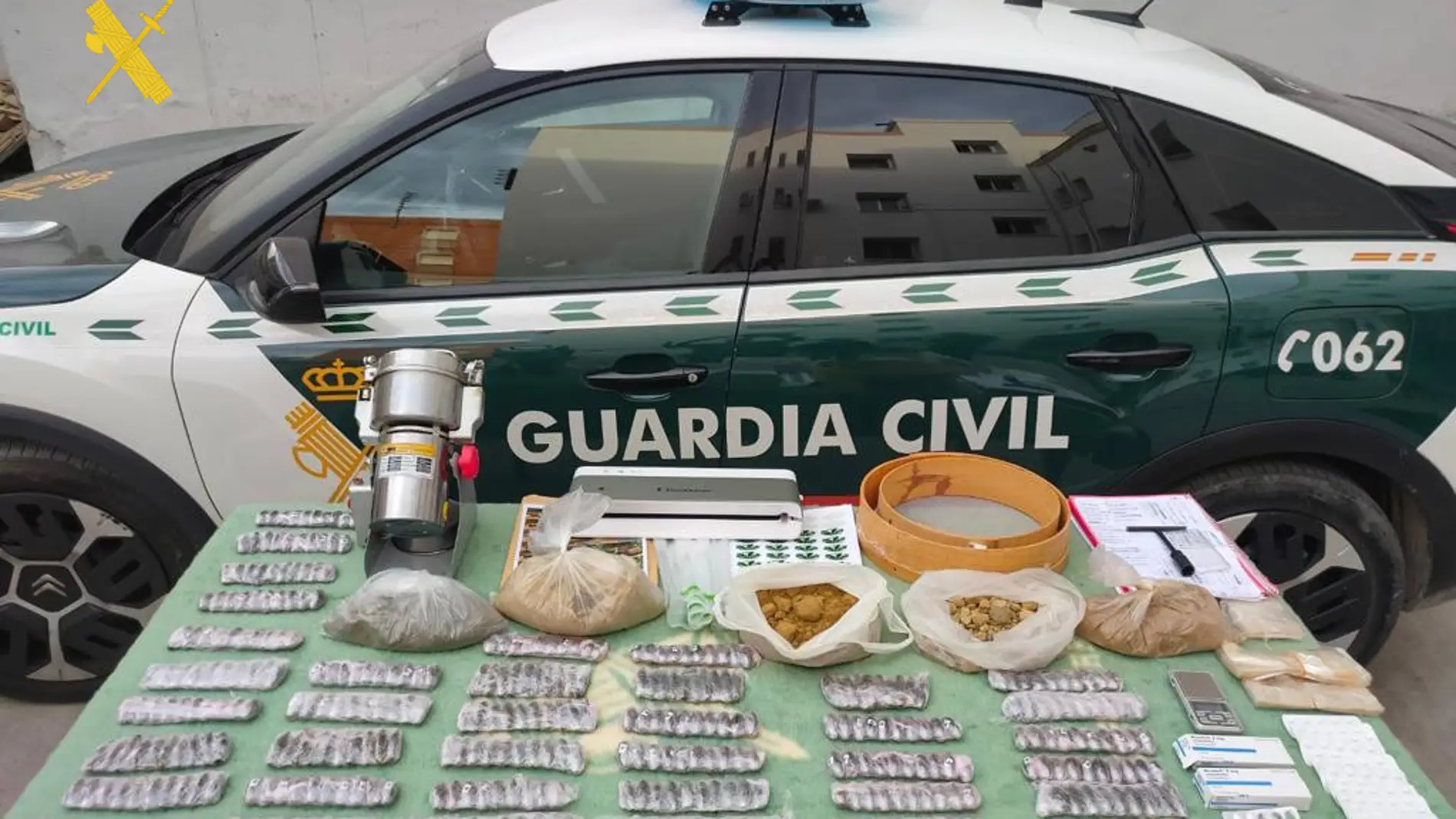 La Guardia Civil descubre un alijo de droga en un piso de Borriana