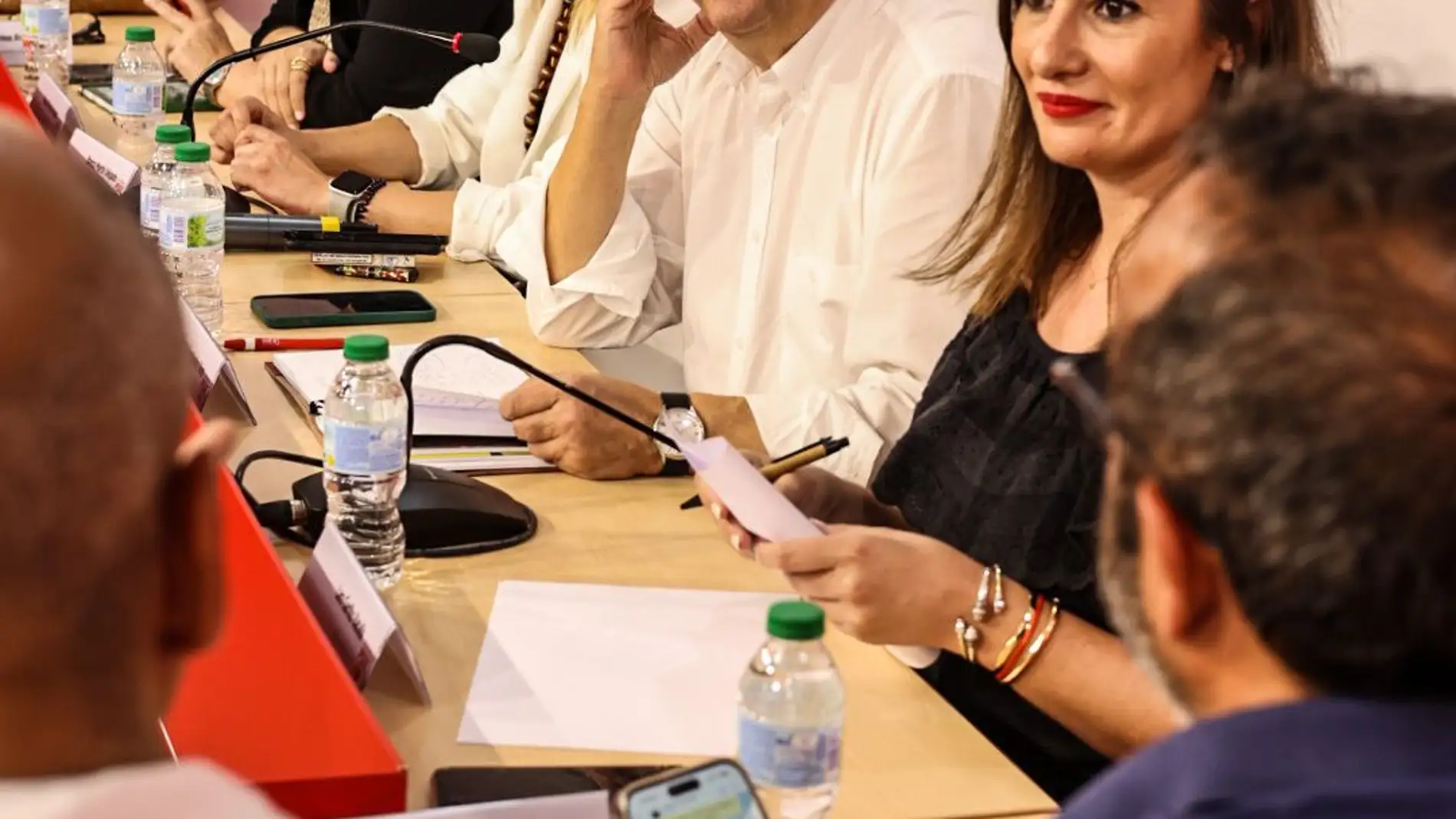 Lara Garlito se suma a Gallardo en la carrera por la sucesión de Fernández Vara al frente del PSOE extremeño