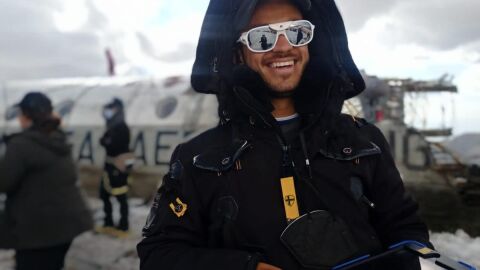 Jesús García durante el rodaje de &quot;La sociedad de la nieve&quot;