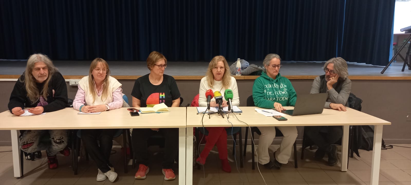 Los sindicatos denuncian que los institutos de secundaria limitan el horario de calefacción por la falta de financiación Los sindicatos denuncian que los institutos de secundaria limitan el horario de calefacción por la falta de financiación