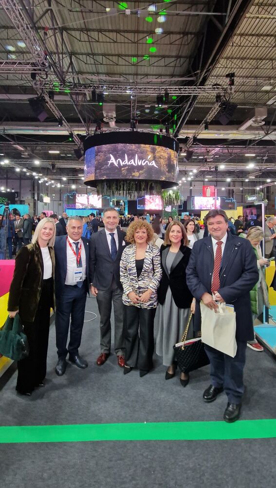 Fitur 2024