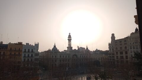 Imagen del cielo de València estos días