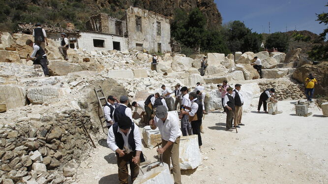 Macael se alía con Río Tinto para reforzar la candidatura de la Cantería del Mármol como Patrimonio inmaterial de la Humanidad Macael se alía con Río Tinto para reforzar la candidatura de la Cantería del Mármol como Patrimonio inmaterial de la Humanidad