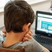La policía alerta sobre el grooming, una peligrosa técnica para contactar con menores a través de internet