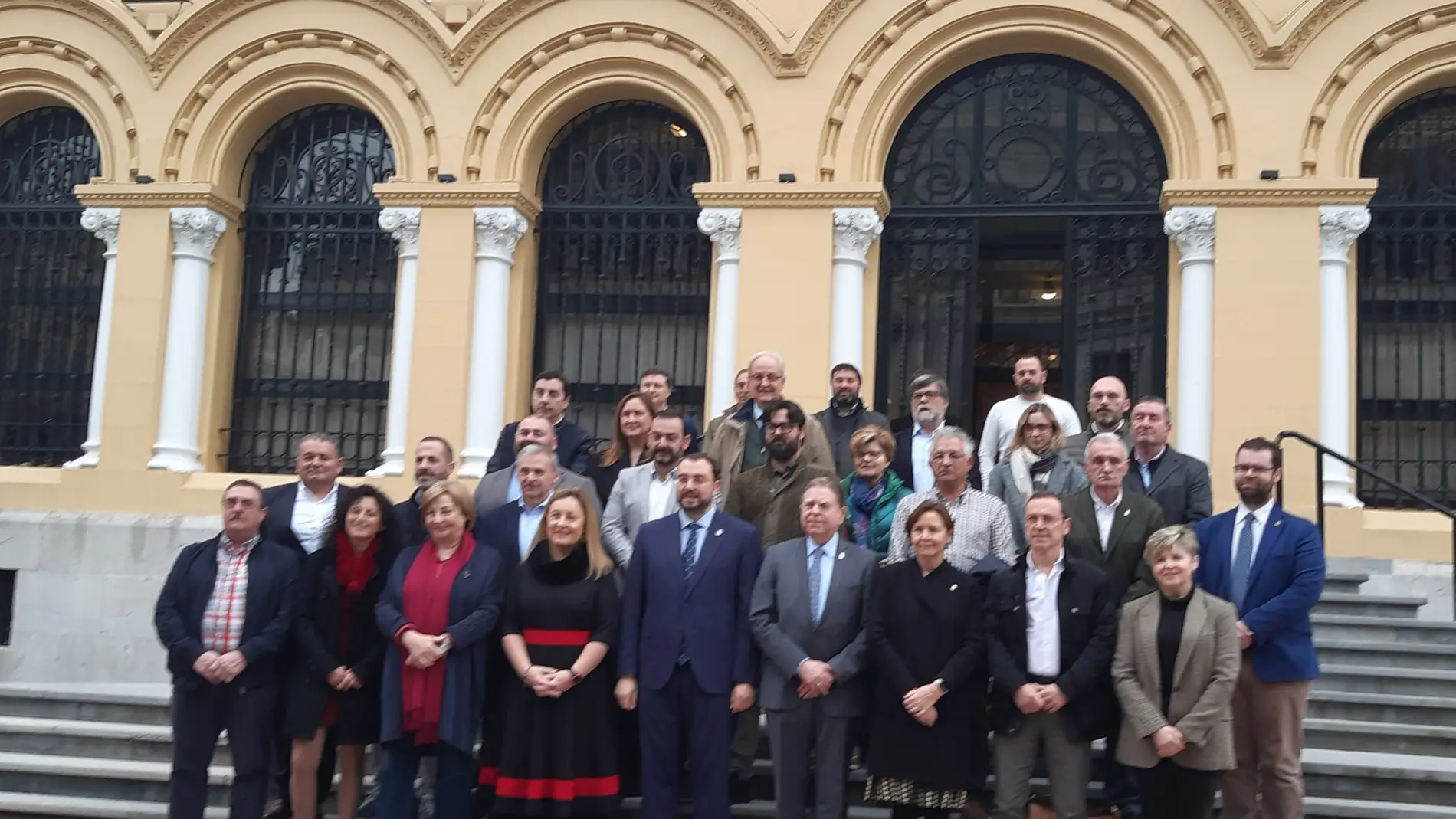 El Principado y 30 Ayuntamientos asturianos firman el convenio que inicia la red autonómica de escuelas infantiles