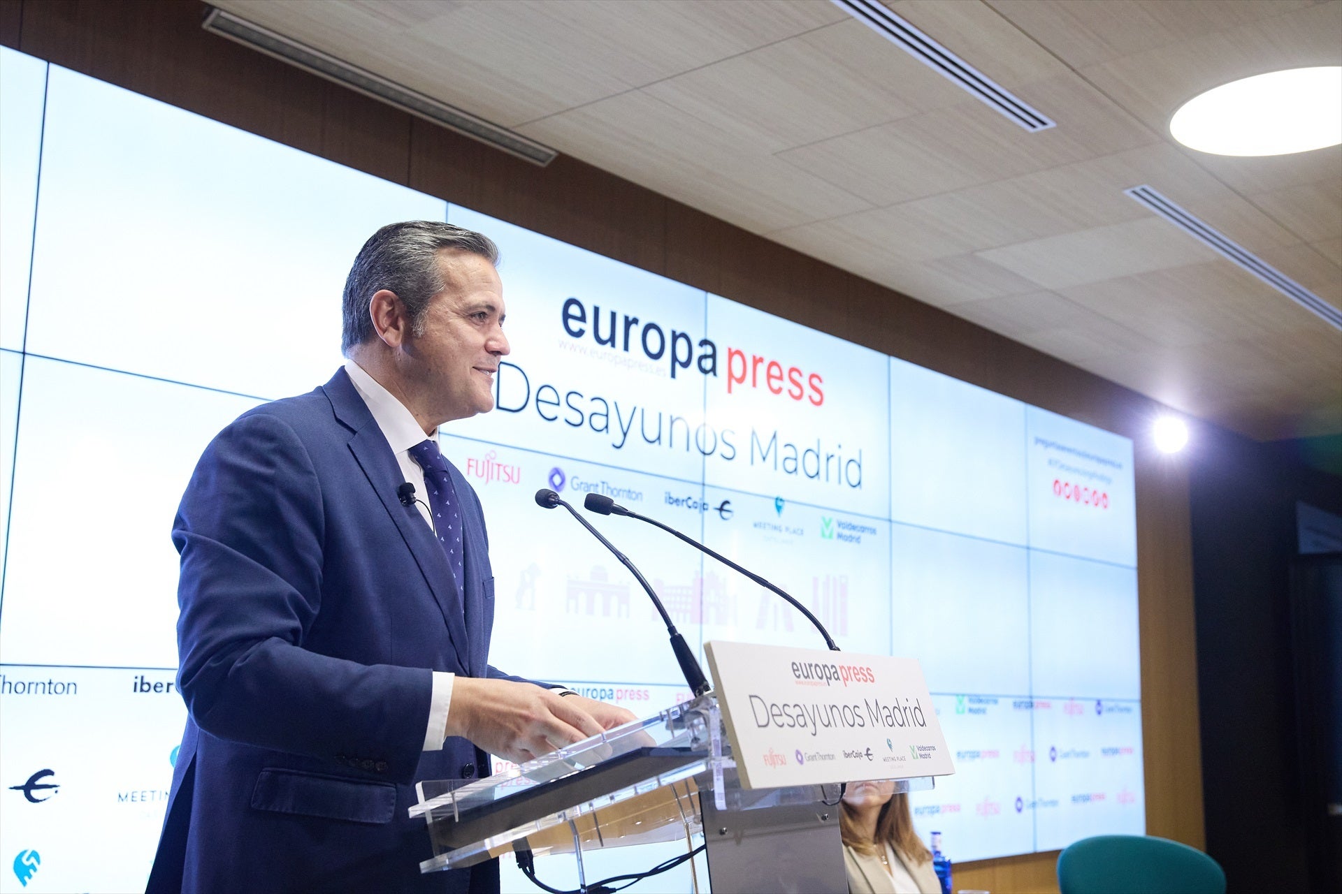 La Comunidad de Madrid ampliará la línea 5 de metro hasta el Aeropuerto La Comunidad de Madrid ampliará la línea 5 de metro hasta el Aeropuerto