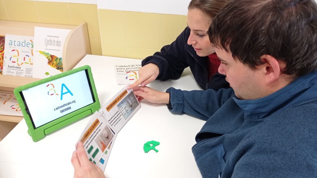 ATADES busca niños en Zaragoza para un estudio sobre alimentación y autismo ATADES busca niños en Zaragoza para un estudio sobre alimentación y autismo
