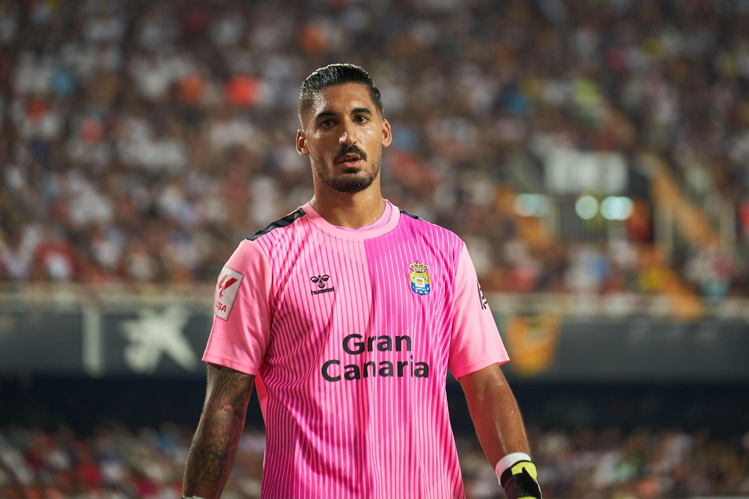 Álvaro Valles, en la cabeza del seleccionador Luis de la Fuente Álvaro Valles, en la cabeza del seleccionador Luis de la Fuente