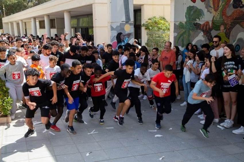 Más de 28.000 niños y niñas de la Comunitat Valenciana participan en la carrera solidaria de Save the Children Más de 28.000 niños y niñas de la Comunitat Valenciana participan en la carrera solidaria de Save the Children