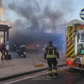Humo saliendo de la estación de Metro de San Bernardo Humo saliendo de la estación de Metro de San Bernardo