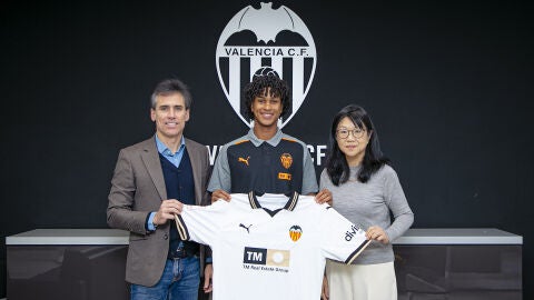 Oficial: Peter Federico nuevo jugador del Valencia