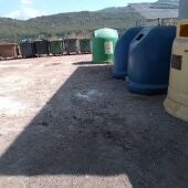Contenedores en La Barraca d'Aigües Vives