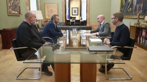 El delegado del Gobierno en Madrid mantiene una reuni&oacute;n con el alcalde y el concejal de Seguridad de Daganzo de Arriba