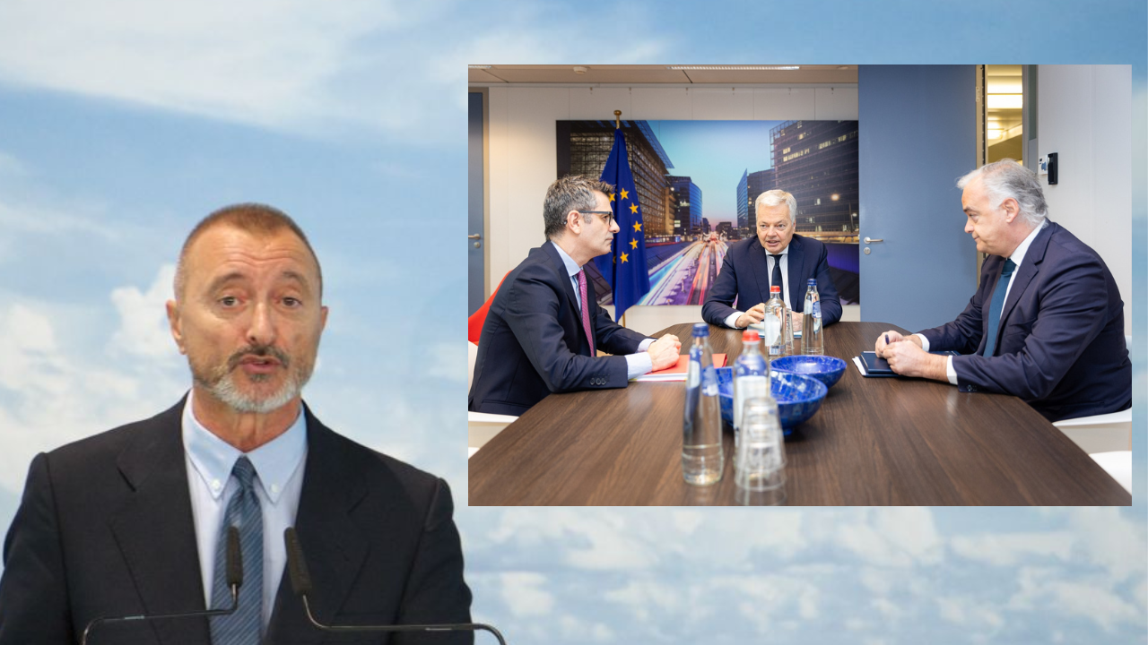 La contundente opinión de Pérez-Reverte sobre la reunión en Bruselas para renovar el CGPJ La contundente opinión de Pérez-Reverte sobre la reunión en Bruselas para renovar el CGPJ
