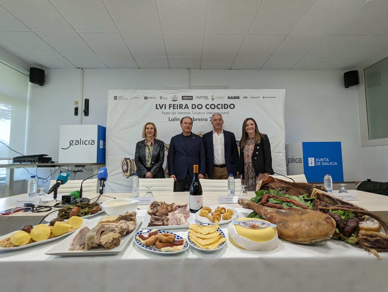 Todo listo en Lalín para a 𝐋𝐕𝐈 Feira do Cocido deste domingo Todo listo en Lalín para a 𝐋𝐕𝐈 Feira do Cocido deste domingo
