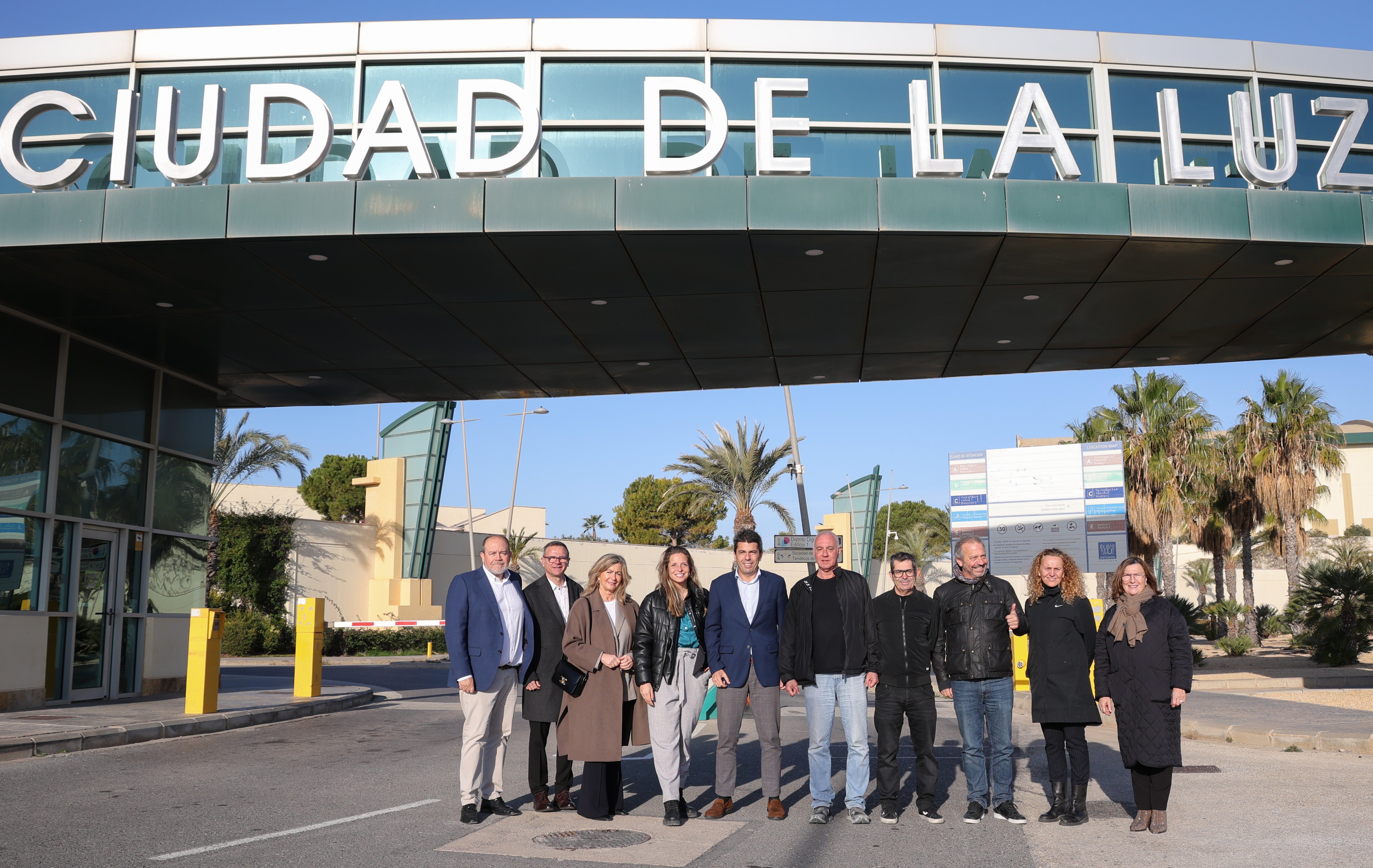 Columbia Pictures ha empezado a rodar en Alicante su nueva producción Columbia Pictures ha empezado a rodar en Alicante su nueva producción
