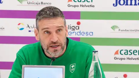 Ibon Navarro, entrenador de Unicaja Ibon Navarro, entrenador de Unicaja