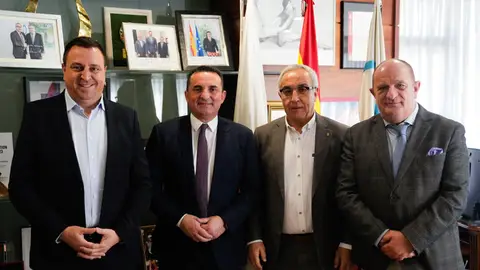 Firma del convenio del skate Park Nucía como centro de Tecnificación Firma del convenio del skate Park Nucía como centro de Tecnificación