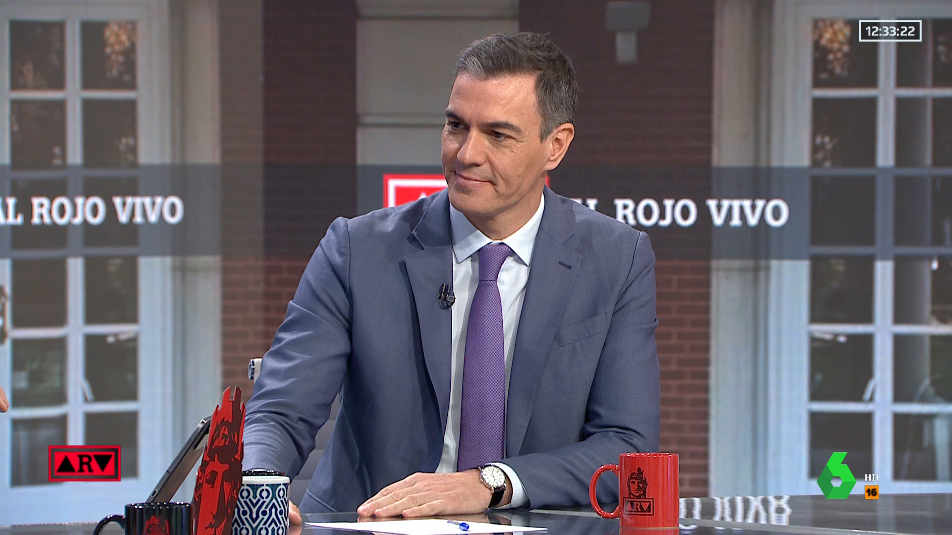 Sánchez ve margen para seguir negociando con Puigdemont la amnistía, pero descarta modificar el terrorismo Sánchez ve margen para seguir negociando con Puigdemont la amnistía, pero descarta modificar el terrorismo