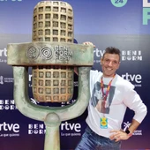 Javi Casado en la final de Benidorm Fest 2024. Javi Casado en la final de Benidorm Fest 2024.